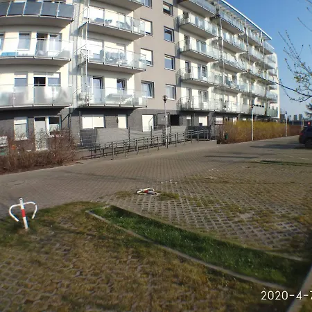 1090 Smialego 38 - Tanie W Apartamencie - Samodzielne Zameldowanie - Self Check In 公寓