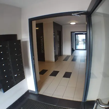 1090 Smialego 38 - Tanie W Apartamencie - Samodzielne Zameldowanie - Self Check In Apartment Poznan