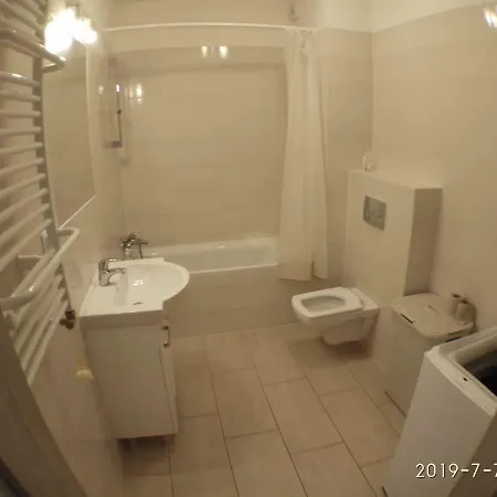 1090 Smialego 38 - Tanie W Apartamencie - Samodzielne Zameldowanie - Self Check In *